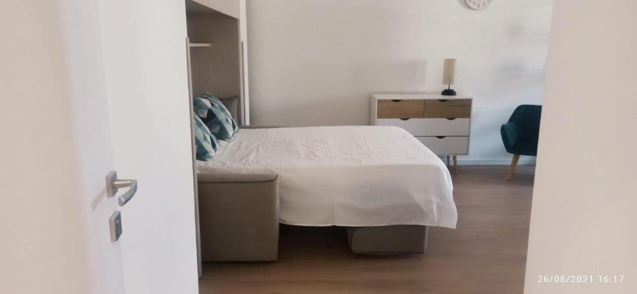 Appartamenti in centro Lecce Esterno foto