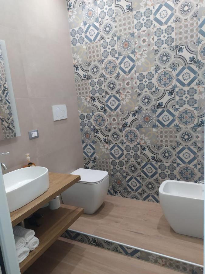 Appartamenti in centro Lecce Esterno foto