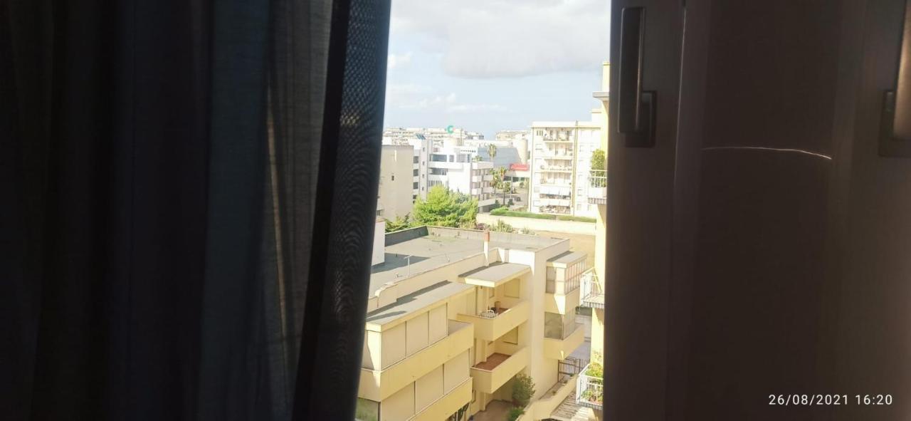 Appartamenti in centro Lecce Esterno foto